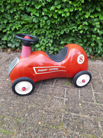 Radio Flyer little red roadster walking car 🚗