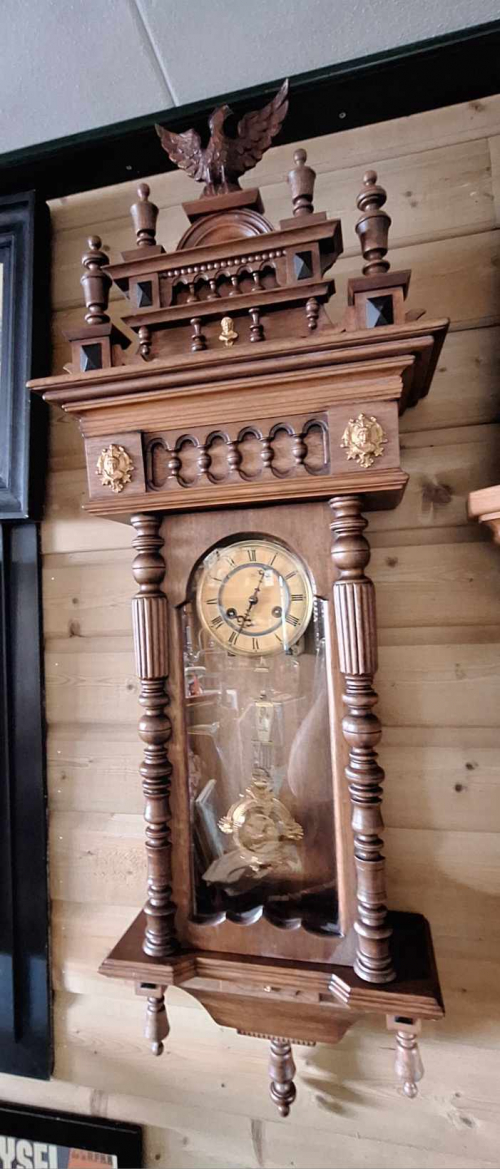 Beautiful clock, beautifully detailed, antique regulator movement.